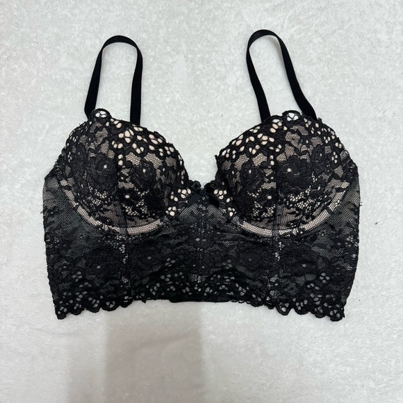 Victoria’s Secret Bra 32C - Picture 1 of 7